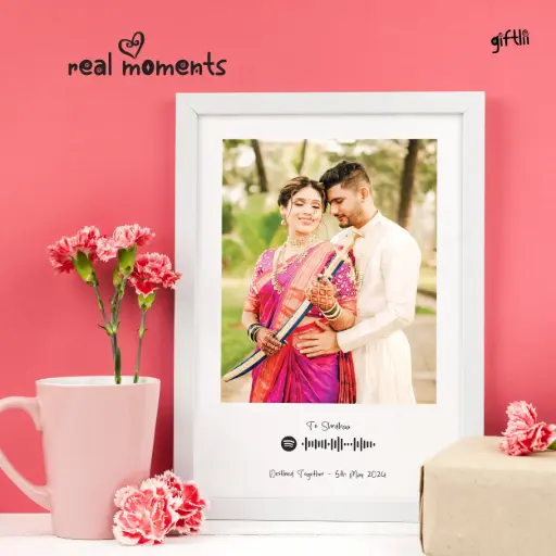 [Real Moments] Real Moments